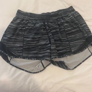 Lululemon Hotty Hot Shorts